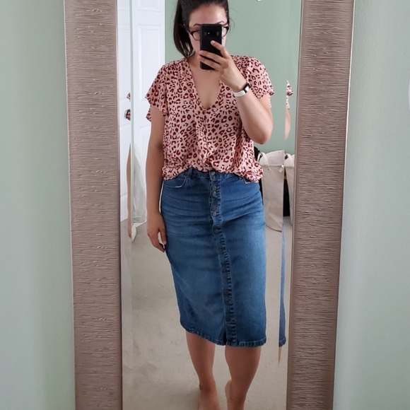 Kenneth Cole midi jean skirt size 10 - Picture 2 of 5